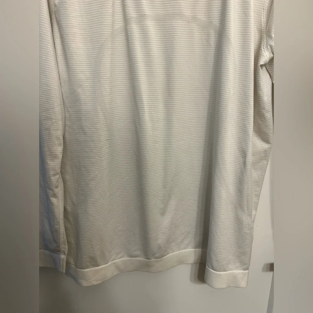 Lululemon Long Sleeve Swiftly Tech 2.0